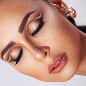 A step-by-step guide on how to apply makeup - Makeup Courses in Dubai - Top  Makeup School in Dubai